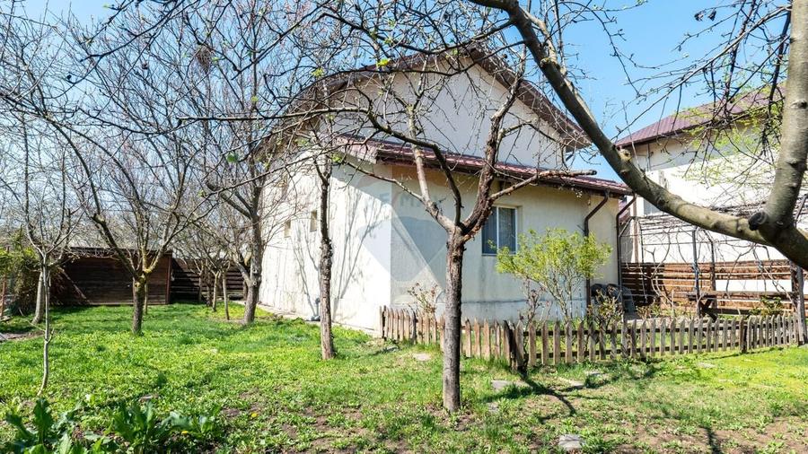 Vanzare vilă Bacu P+1+Pod, livadă, acces rapid A0/A1/Centură - 38