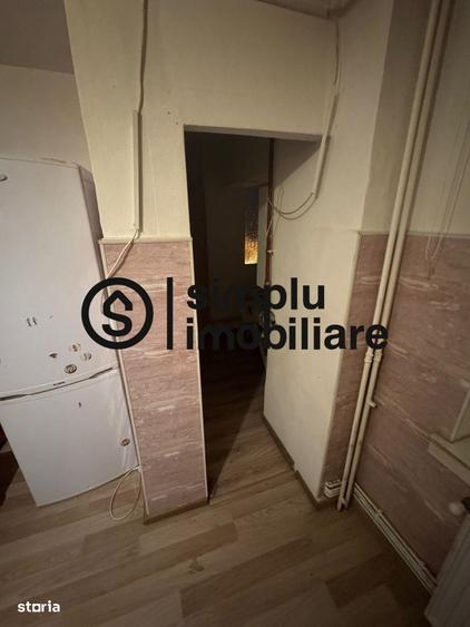Apartament cu 3 camere decomandat în 1 Mai