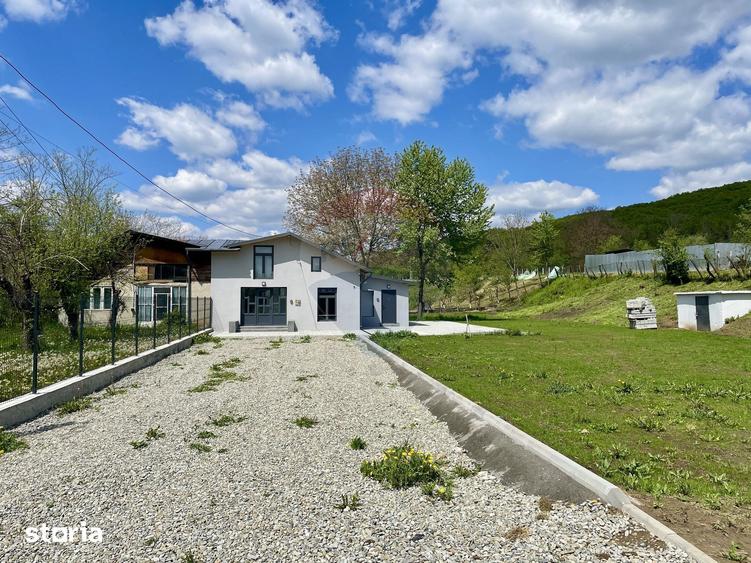 Casă cu 4 camere cu Teren 1397 Mp în Vărbila