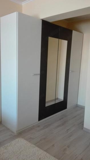 Apartament cu 3 camere decomandat în Rogerius