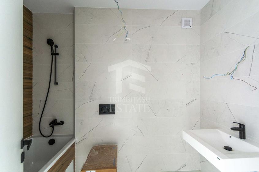 Apartament cu 2 camere decomandat în Titan