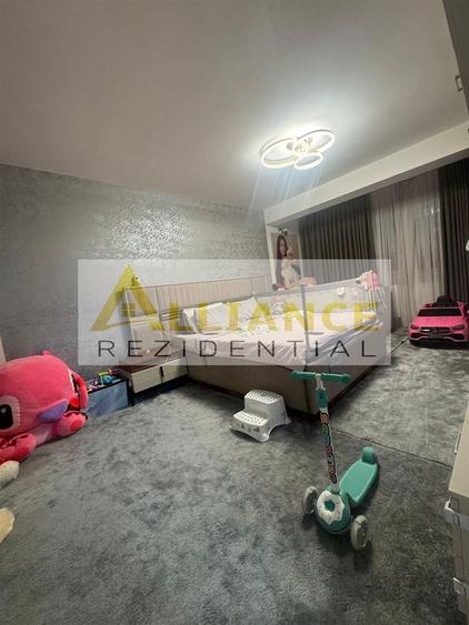Exclusivitate - 2 CAMERE GATA DE MUTAT + PARCARE CADASTRAT - 143.000â¬ - 2