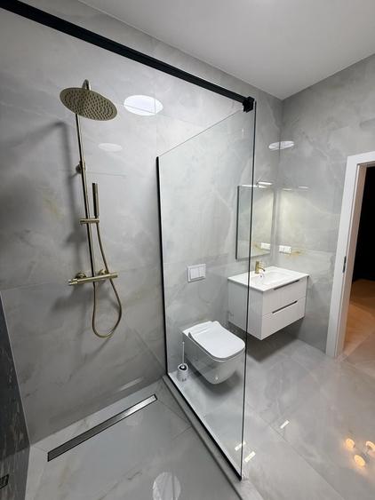 Apartament cu 2 camere decomandat în Periferie