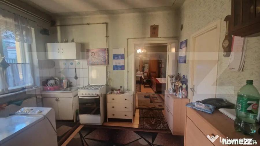 Casă cu 7 camere cu Teren 1353 Mp în Centrul Istoric