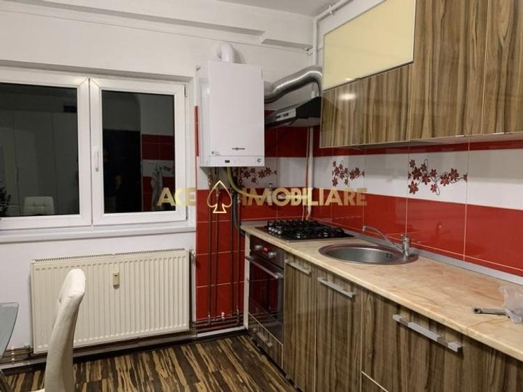 Apartament cu 2 camere decomandat, mobilat în Brâncoveanu