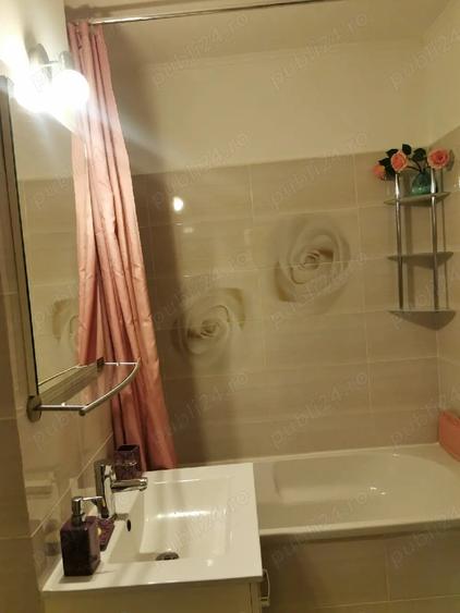 Apartament cu 3 camere decomandat în Aradului