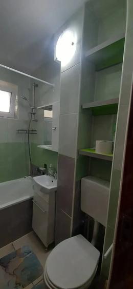 Inchiriez apartament 2 camere - 1