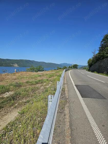 Teren în Svinița