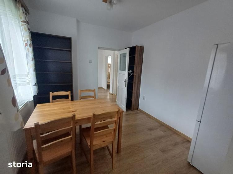 Casă cu 3 camere cu Teren 35 Mp în Dămăroaia