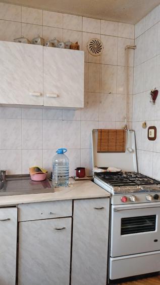 Apartament cu 2 camere decomandat în Dacia