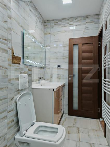 Apartament cu 3 camere decomandat, mobilat în 13 Decembrie