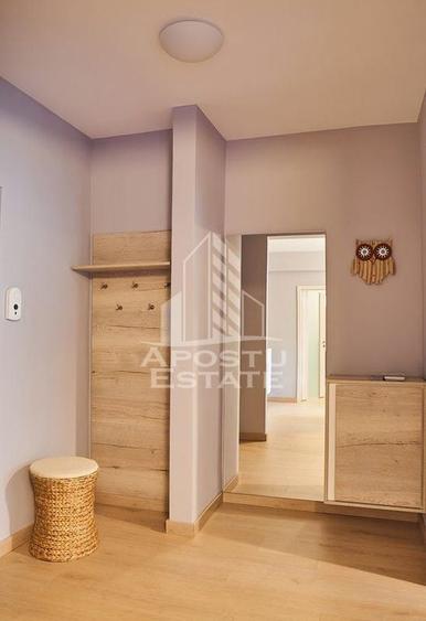 Apartament cu 3 camere decomandat în Central