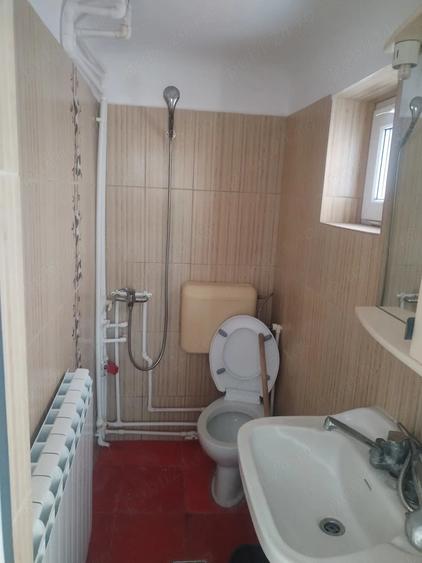 Casă cu 2 camere cu Teren 90 Mp în Central