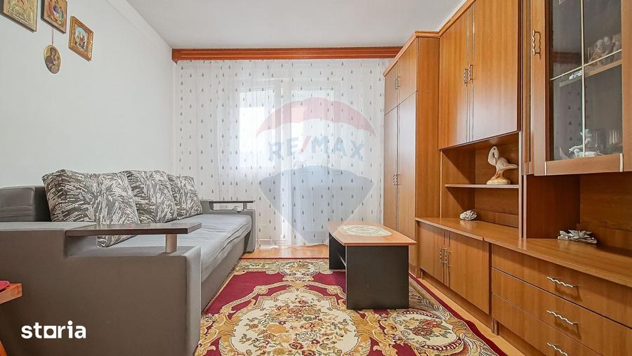 Apartament cu 2 camere semidecomandat în Dârste