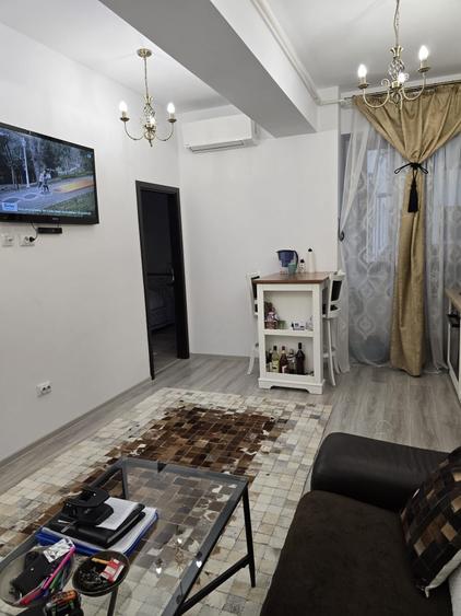 Apartament cu 2 camere semidecomandat în Liteni