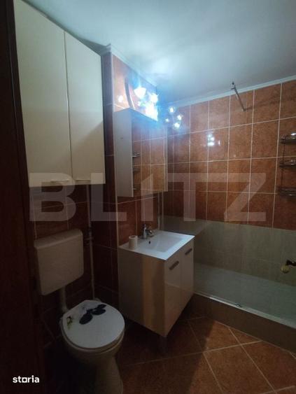 Apartament cu 3 camere decomandat în Deve