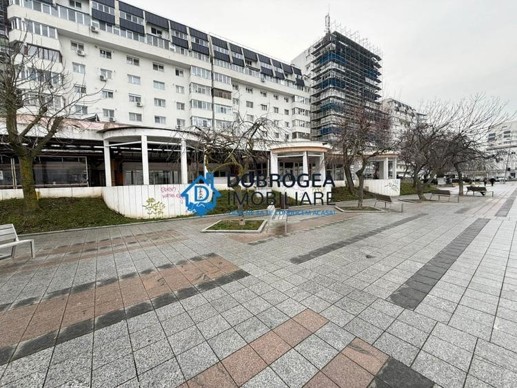 Spațiu comercial, de 450 mp, în Ultracentral