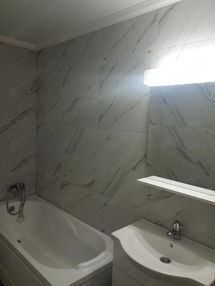 Apartament cu 2 camere semidecomandat în Cug