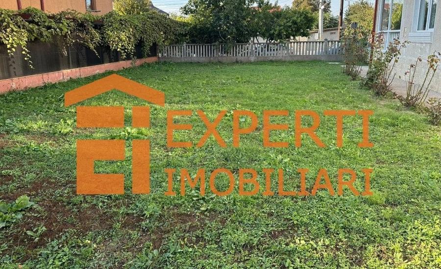 Casă individuală cu 7 camere cu Canalizare în Eforie Nord