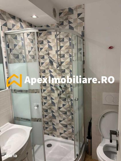 Garsonieră decomandată în Gara de Nord