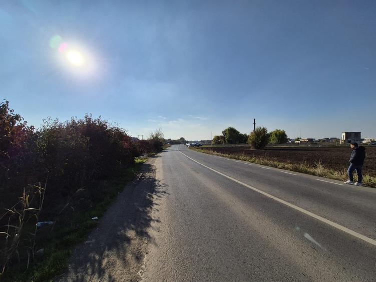 Teren Construcții intravilan de 9988 mp, în Tunari