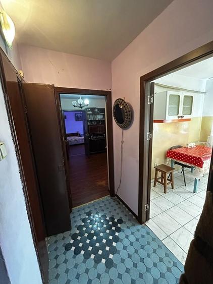 Apartament cu 2 camere semidecomandat în Țiglina 1