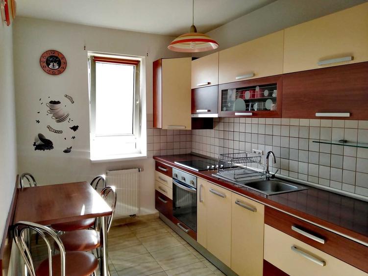 Proprietar Vand apartament 2 camere + boxa, Avantgarden 2 - 1