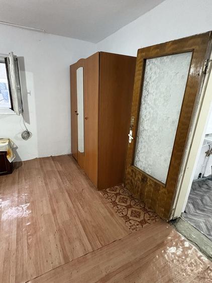Casă cu 3 camere în Central