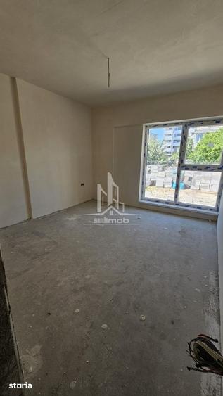 Apartament cu 2 camere în Apărătorii Patriei