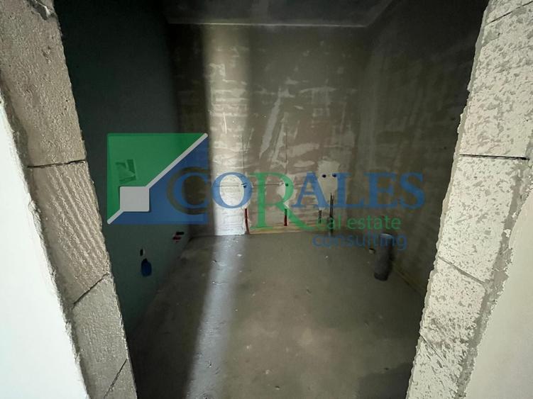 Apartament cu 2 camere decomandat în Aradului