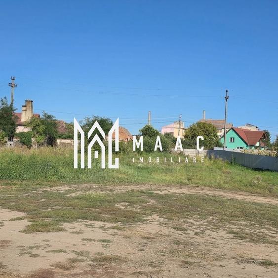 Teren Construcții intravilan de 3982 mp, în Central