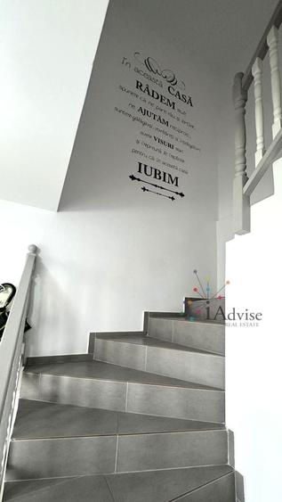 Casă cu 4 camere cu Canalizare în Hărman