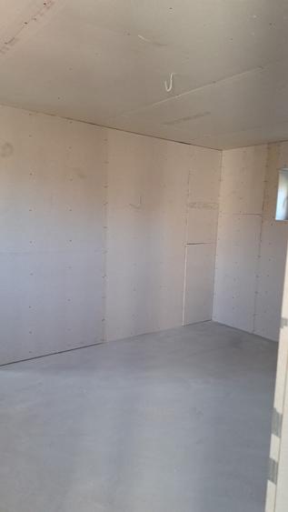 Casă cu 4 camere în Poșta