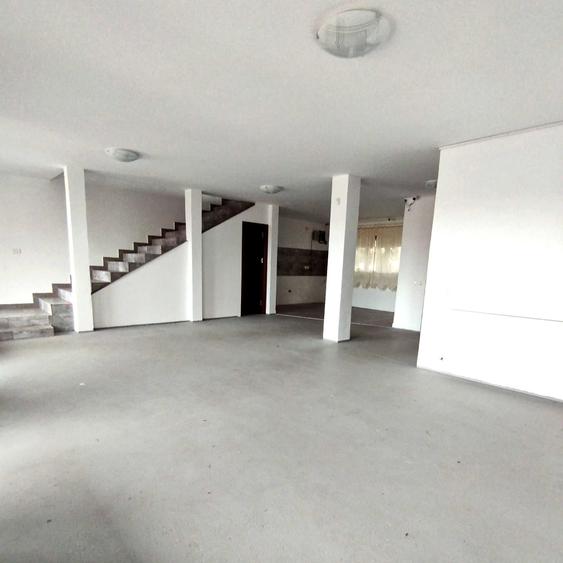 Spațiu comercial, de 180 mp, în Colentina