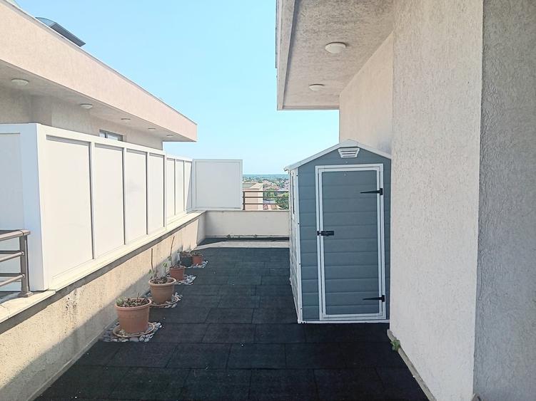 Apartament decomandat în Băneasa