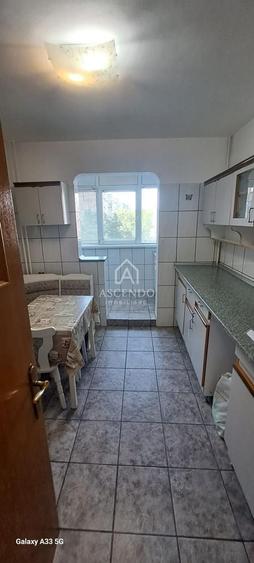 Apartament cu 3 camere decomandat, mobilat în Militari