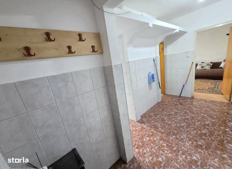 Apartament cu 2 camere semidecomandat în Micro 11