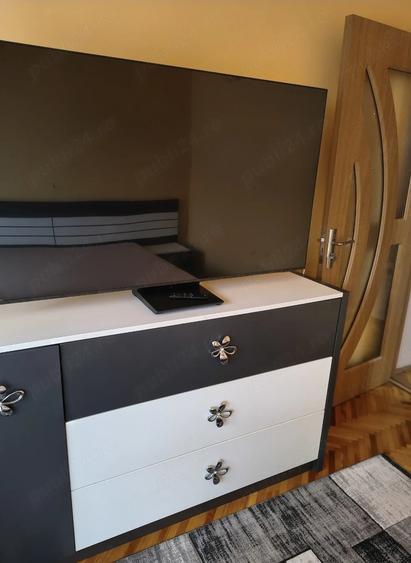Apartament cu 3 camere decomandat în Micălaca