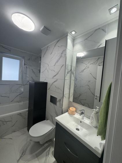 Apartament cu 2 camere decomandat în Tunari