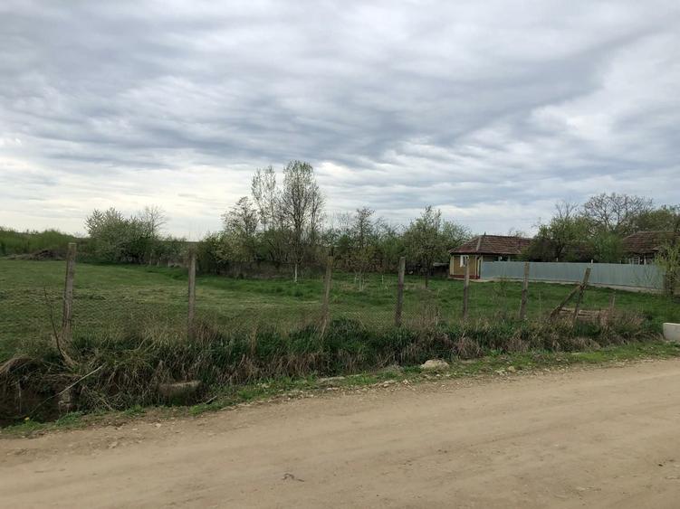 Spațiu comercial, în Oșorhei