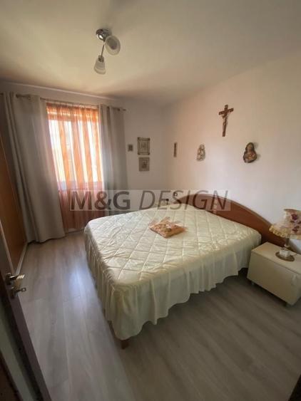 Duplex cu 3 camere cu Canalizare în Moșnița Veche