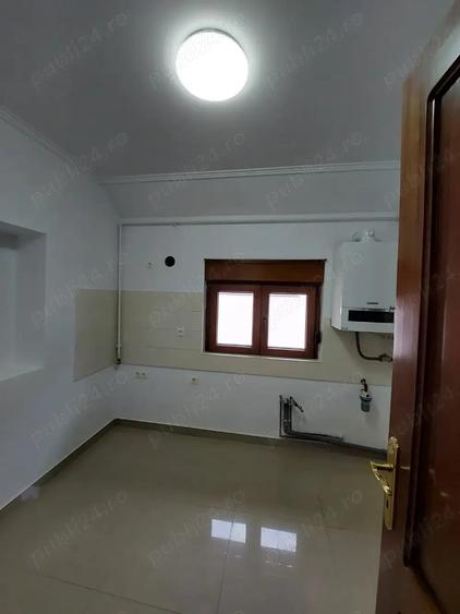 Apartament cu 3 camere decomandat în Micălaca