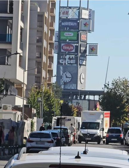 Spațiu comercial, în Central