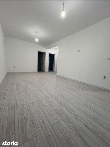 Casă cu 3 camere cu Teren 300 Mp în Ciurea