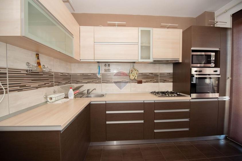 Apartament cu 2 camere decomandat, mobilat în Dobroești