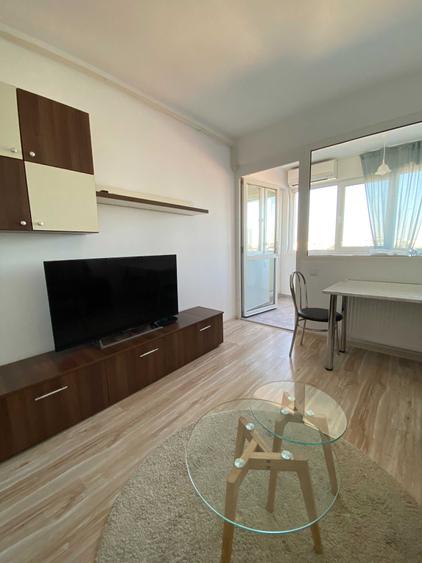 Proprietar inchiriez apartament 2 cam STUDIO 44mp et.4/5 TOT NOU 10 min mers metrou APARATORII PATRIEI M2 + parcare pt cei cu masina - 8
