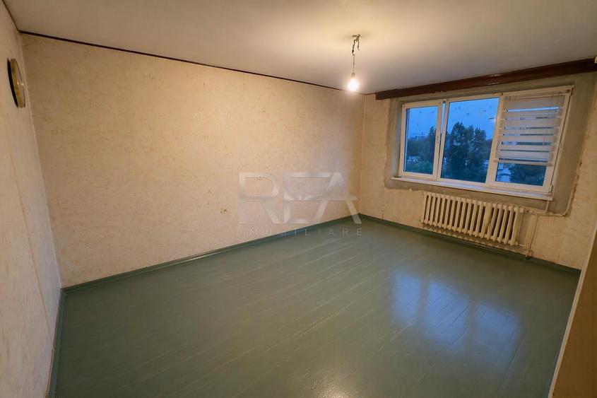 Apartament cu 2 camere decomandat în Alexandru Obregia