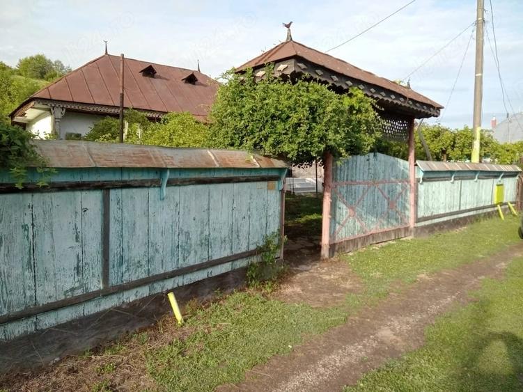 Casă cu 3 camere cu Teren 520 Mp în Solonț