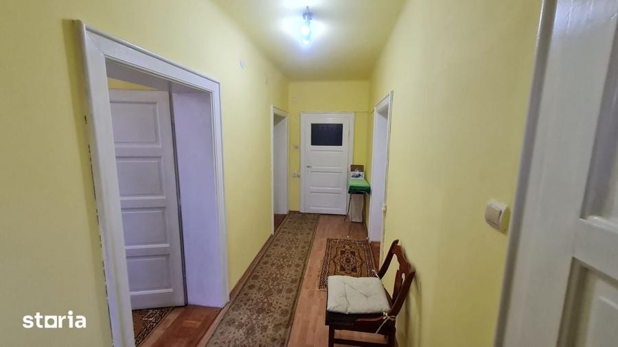 Apartament cu 2 camere decomandat în Calea Dumbrăvii