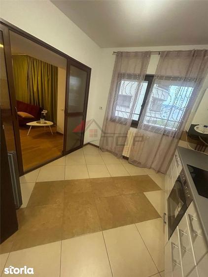 2 camere 68 mp, etaj 3 bloc Iasicom zona Podul de Fier - 10